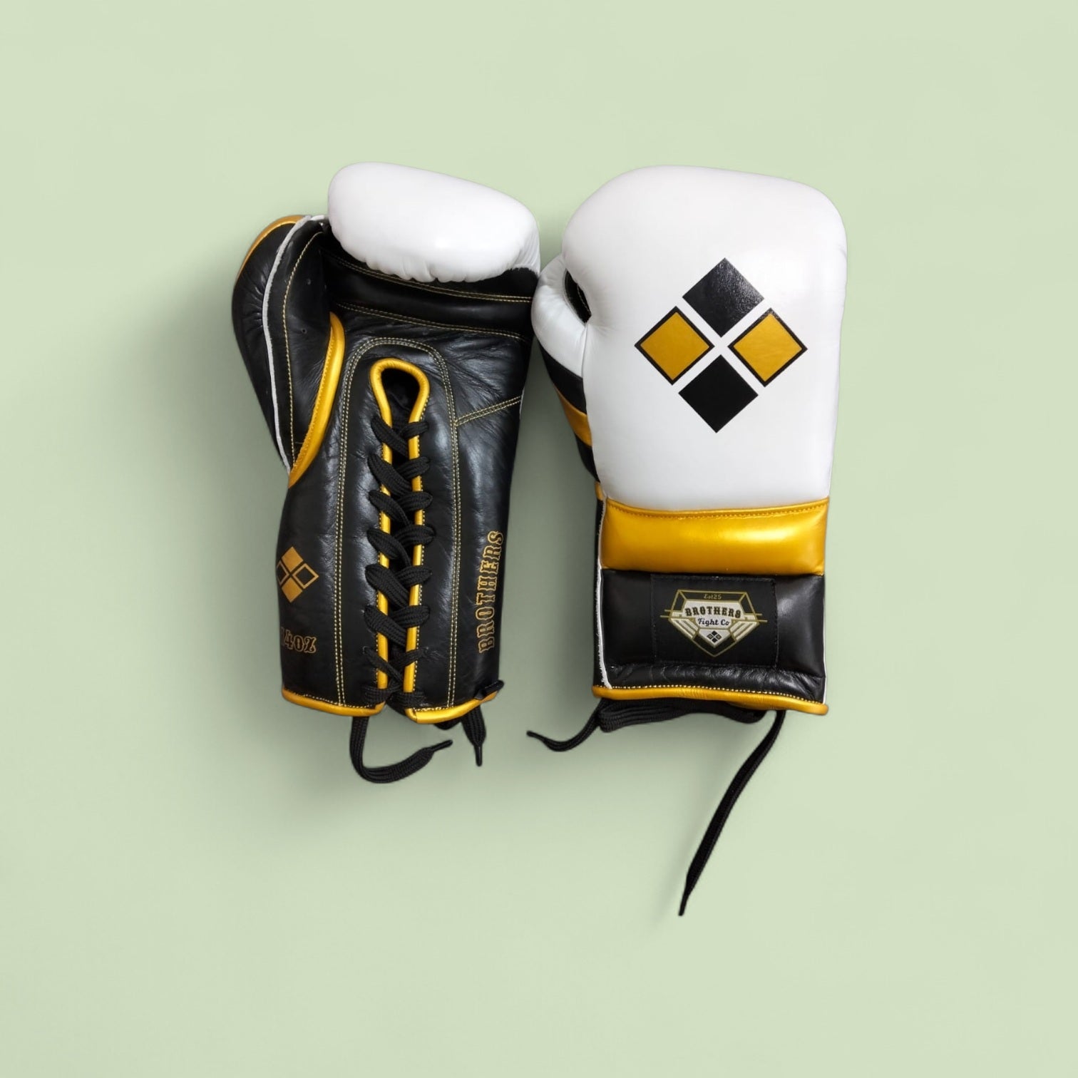 Kuzuri Training Glove Lace-Up